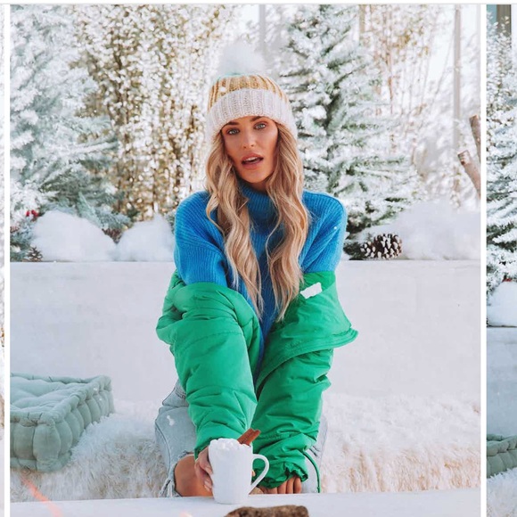 NEW Ready Set Snow Turtleneck Knit Sweater - Blue Size Large - Picture 6 of 10